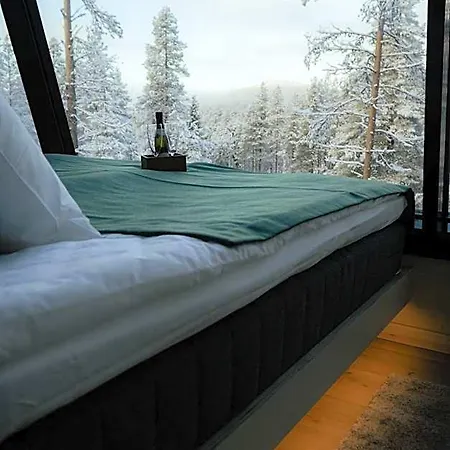 Resort Wilderness *